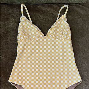 Acacia One Piece